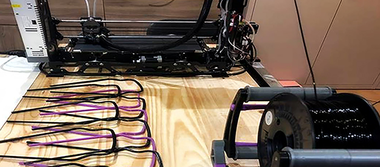 Docentes do ISEP produzem suportes para viseiras dos profissionais saúde