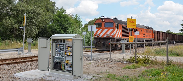 Estagiário do ISEP cria na EFACEC módulo eletrónico para sinalização ferroviária 