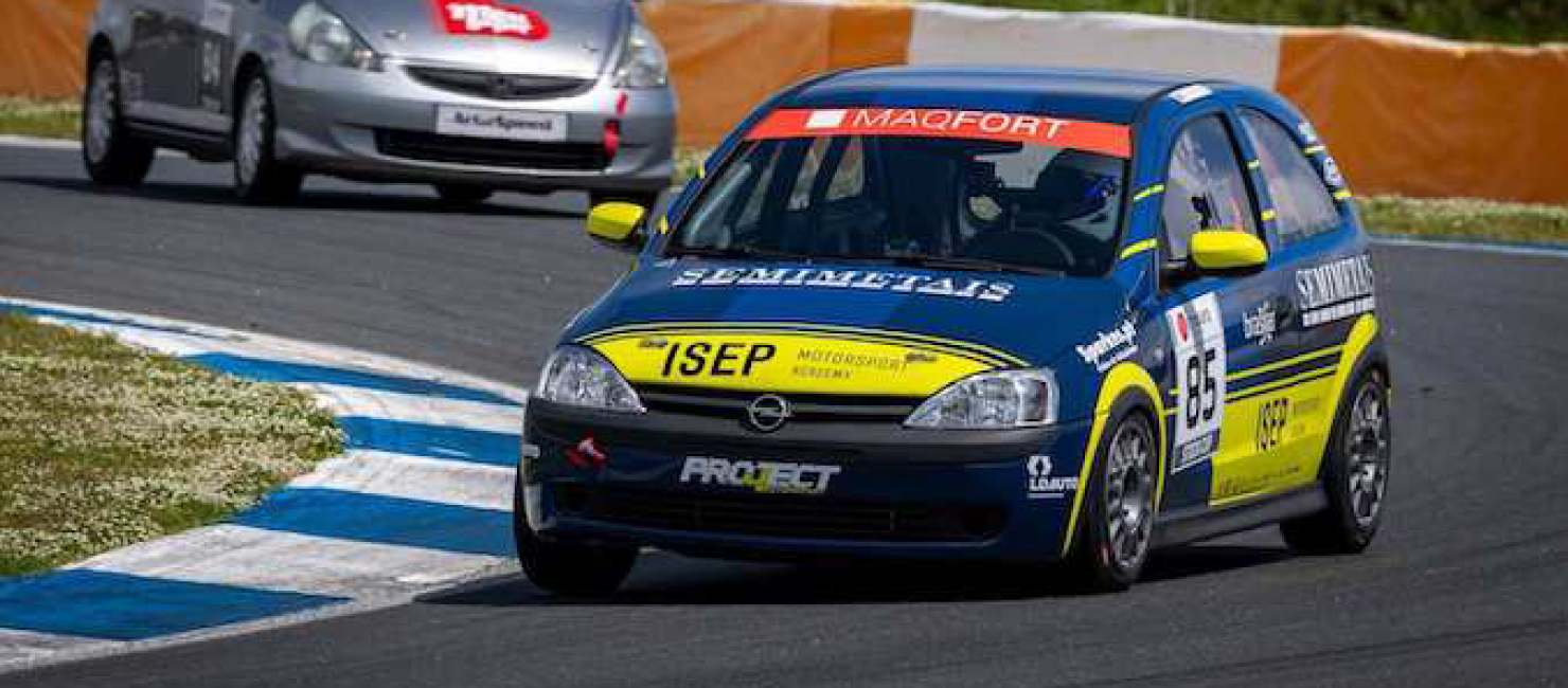 ISEP Motorsport Academy destaca-se no Campeonato de Portugal de Velocidade Clássicos 1300 