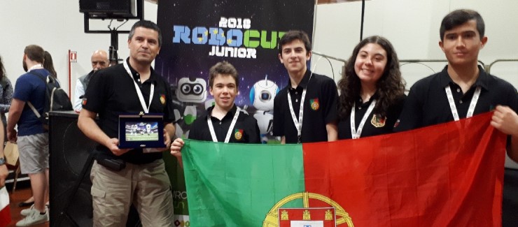 Equipa orientada por docente do ISEP sobe ao pódio numa competição europeia
